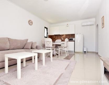 Appartements Milinic, logement privé à Herceg Novi, Monténégro - DSC_0100